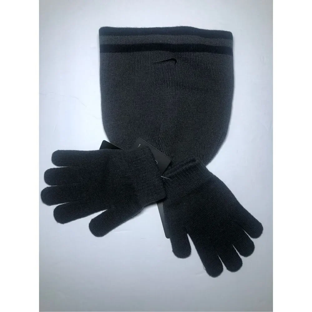 Nike Youth Reversible Beanie and gloves set